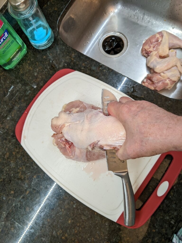 01 cut to separate chicken back area