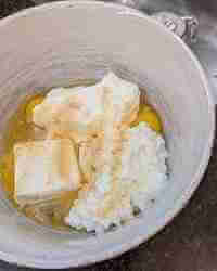 04-blending-mixture-of-ingredients-200x250-1-2