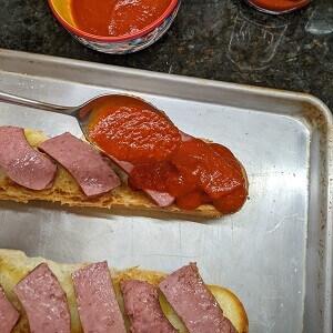 Add-tomato-based-sauce-medium-1