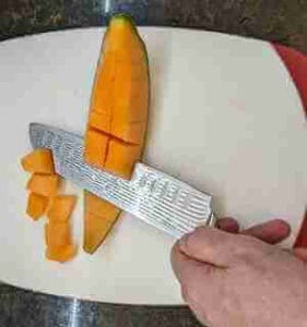 how to cut up cantaloupe initial slices