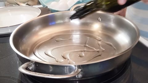 add oil to preheated pan for eggs sunny side up recipe add oil to preheated pan for eggs sunny side up recipe