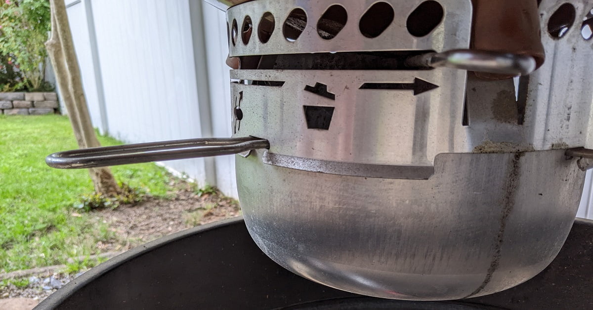 Best Detailed Guide of Maintaining a Charcoal Grill