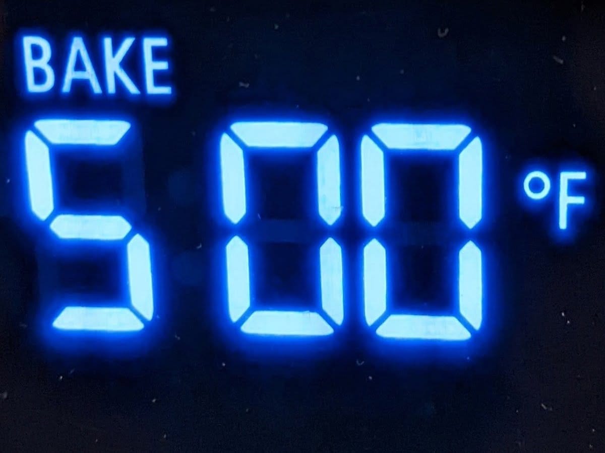 How To Make Cast Iron Pizzas in 5 Steps