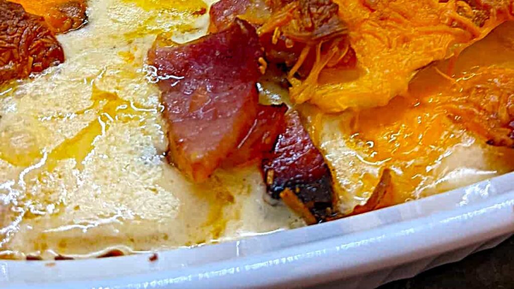 cheesy scalloped potatoes and ham