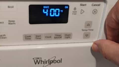 first step to reheat pizza in an oven is to preheat oven