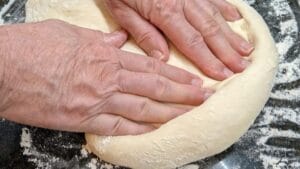 homemade pizza dough recipe by hand