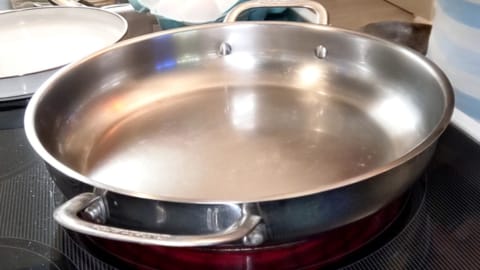 how to make sunny side up eggs without flipping starts with preheating pan how to make sunny side up eggs without flipping starts with preheating pan