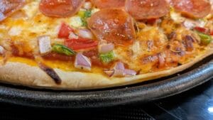 recipe for cast iron pan pizza
