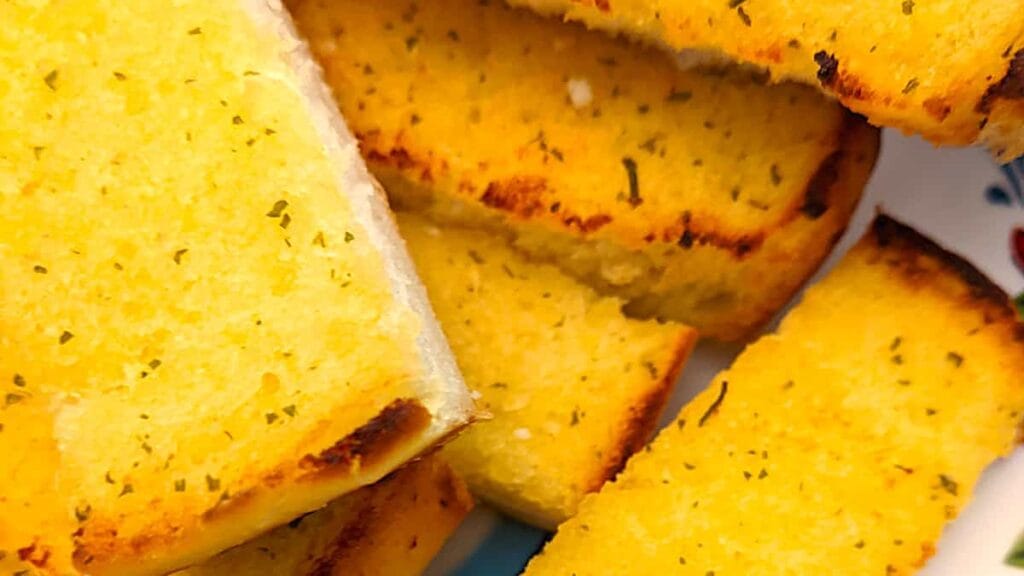 reheat garlic bread oven method