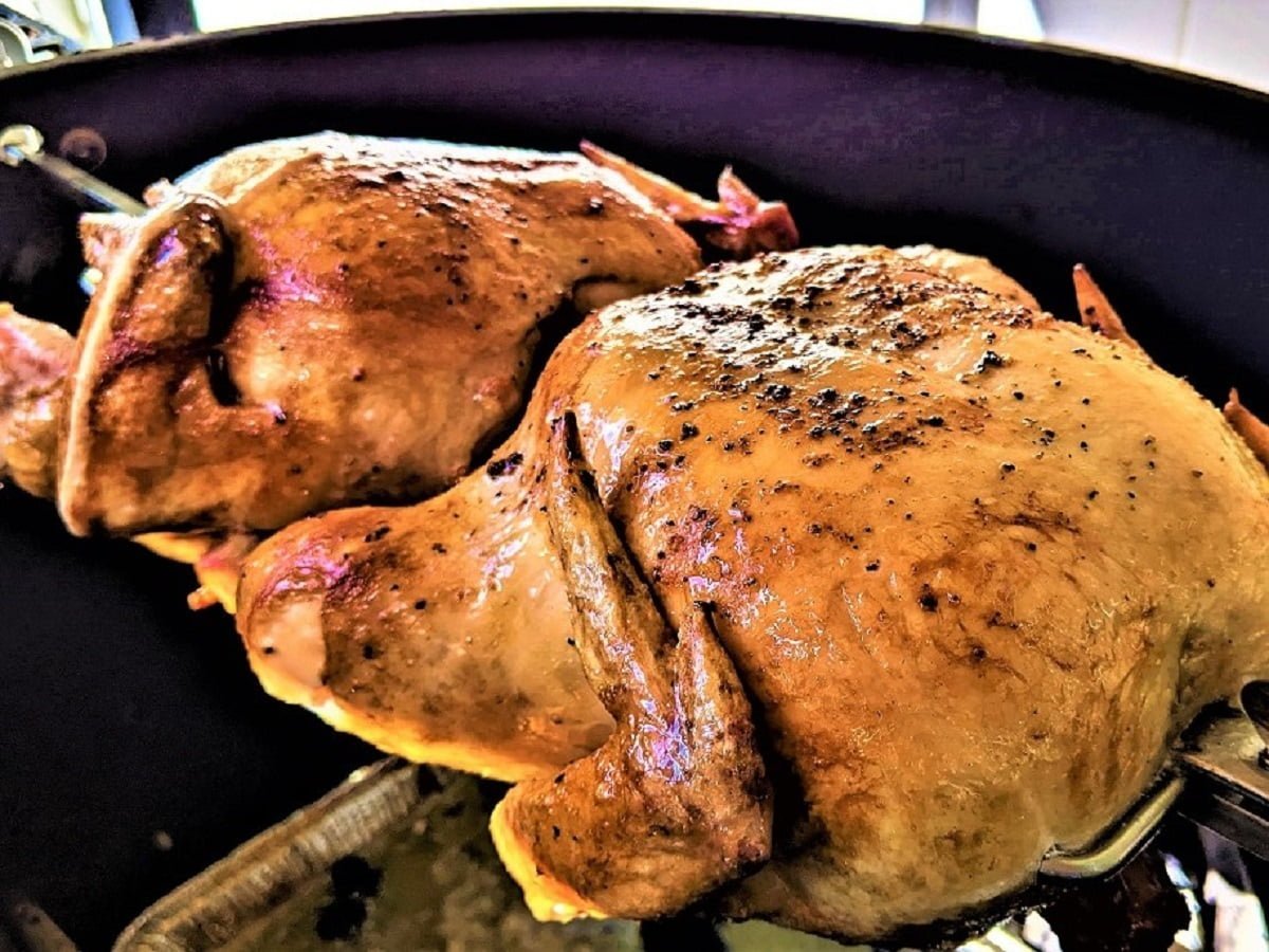 Rotisserie or roasted chicken as a Christmas dinner meals idea