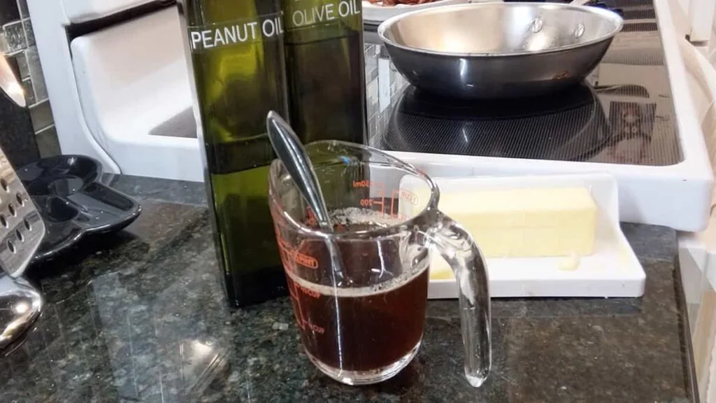 scrambled eggs in olive oil or butter or bacon drippings scrambled eggs in olive oil or butter or bacon drippings