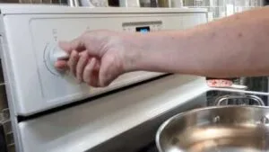 set burner to medium heat for scrambled eggs recipe in stainless steel