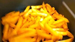 shake and toss fries periodically during cooking in air fryer recipe