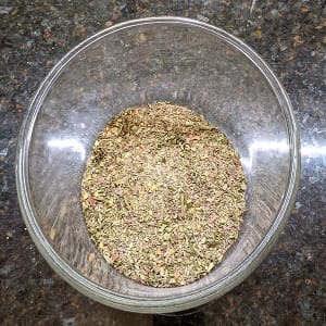 spices for homemade oven baked pizzas