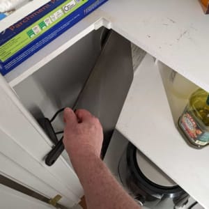 storing a cleaned pizza steel on its edge