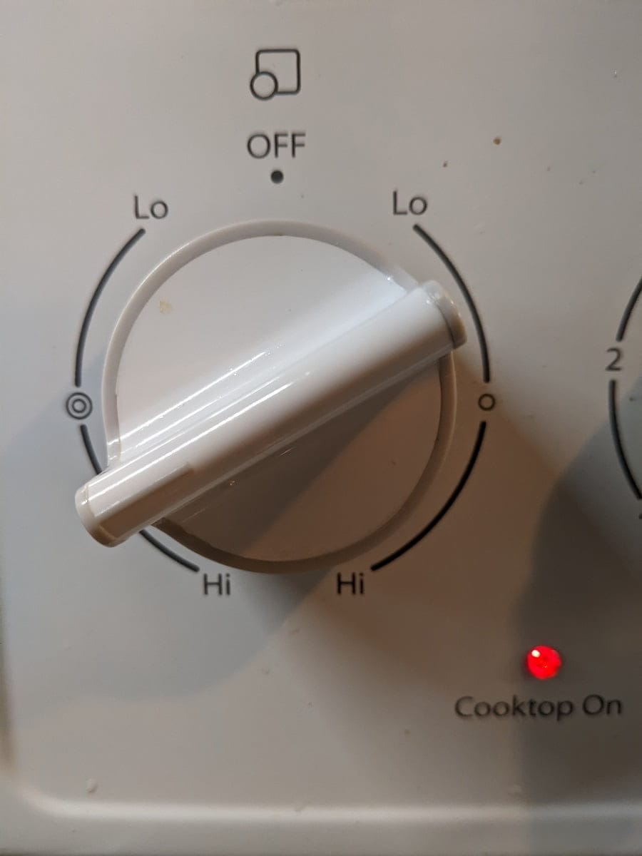 How To Make CAST IRON PIZZAS in 5 Steps Darn Good Recipes