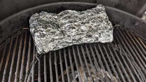 warming up dinner rolls on grill indirect heat