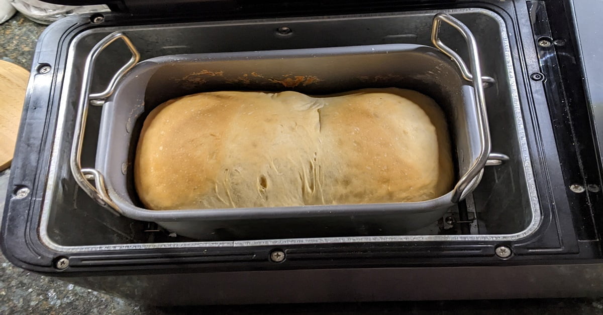 white bread in bread machine